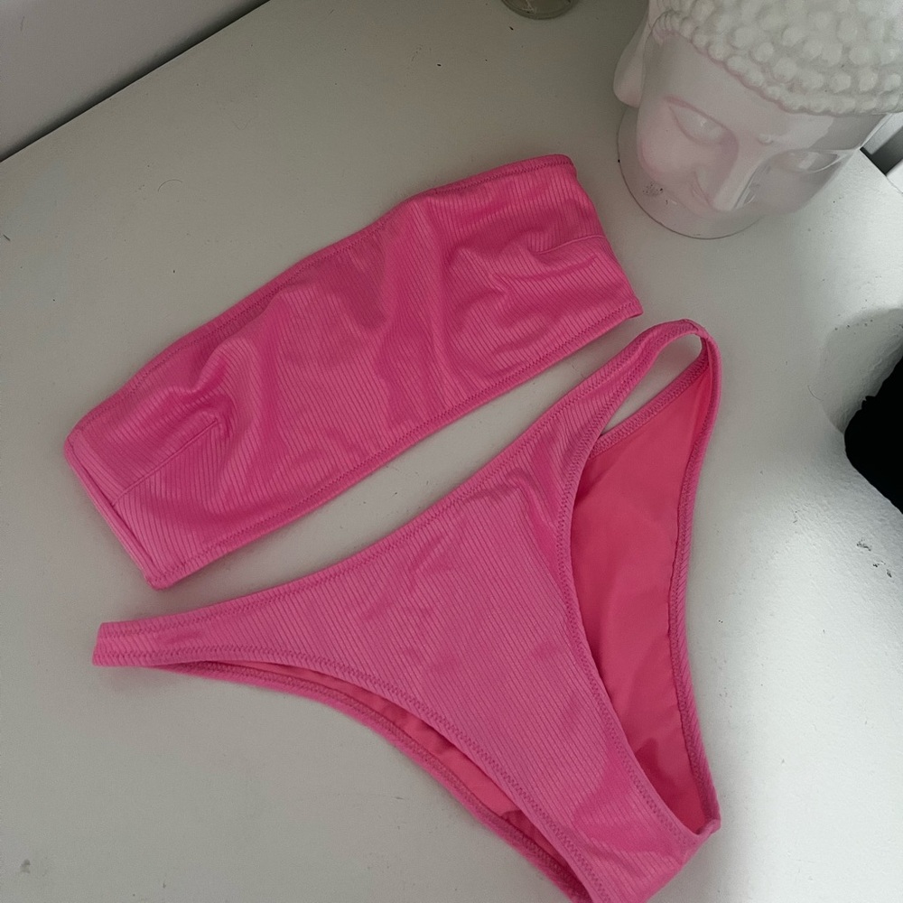 AERIE barbie pink bathing suit